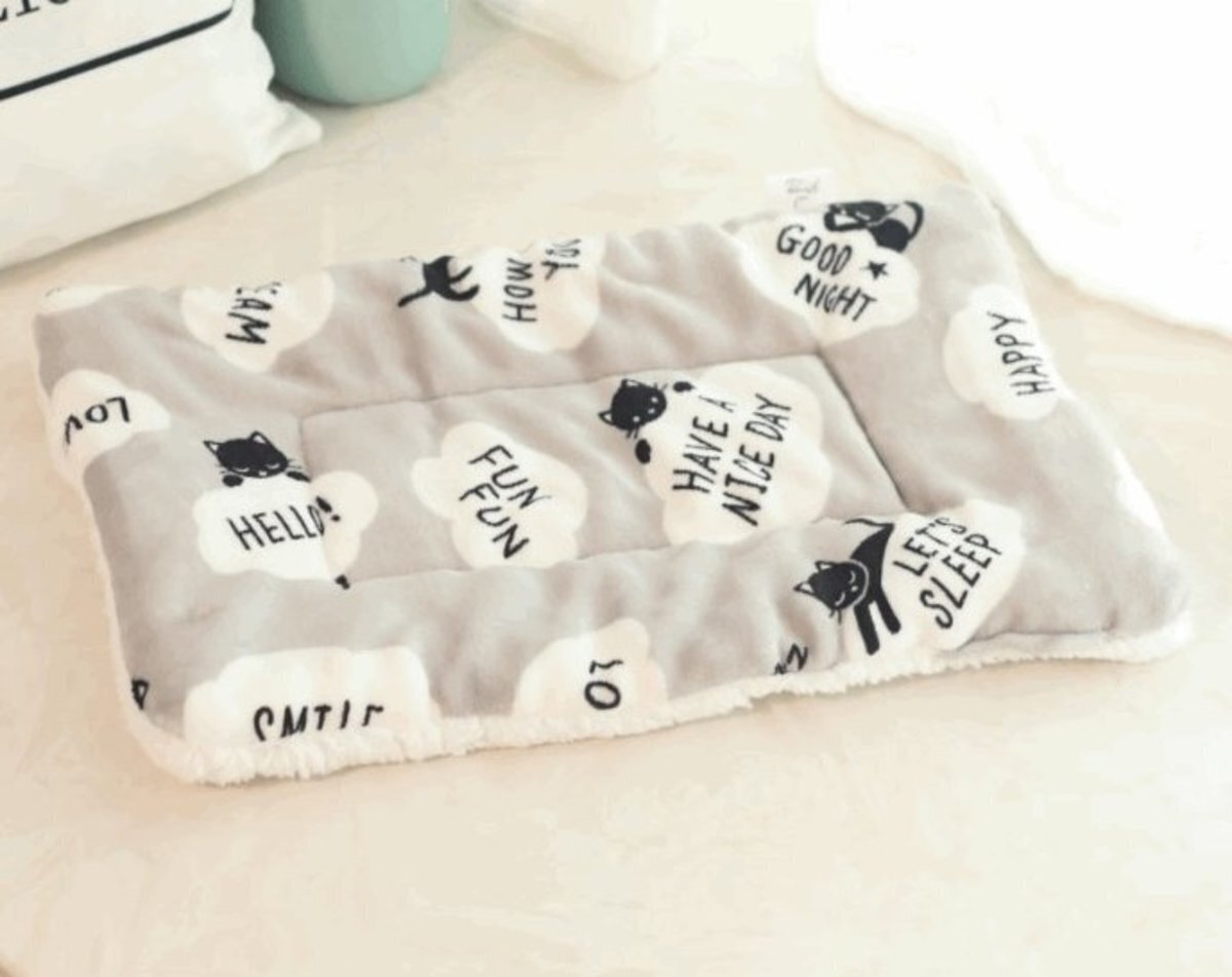 寵物墊-Q版圖案厚身保暖寵物毛氈床墊 （灰色貓咪  S 碼  尺寸：32*50CM）#(GTN)