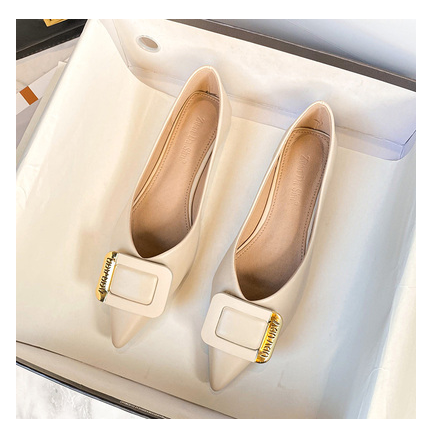 一脚蹬單鞋（杏色/35-43碼）（下單後聯絡客服確認發貨尺碼）