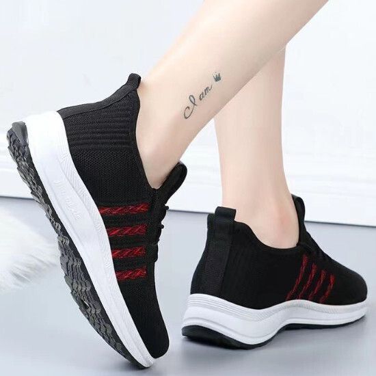 軟底透氣休閒輕便網鞋【黑色】【36-40碼】(下單後請聯絡客服確認發貨尺碼)