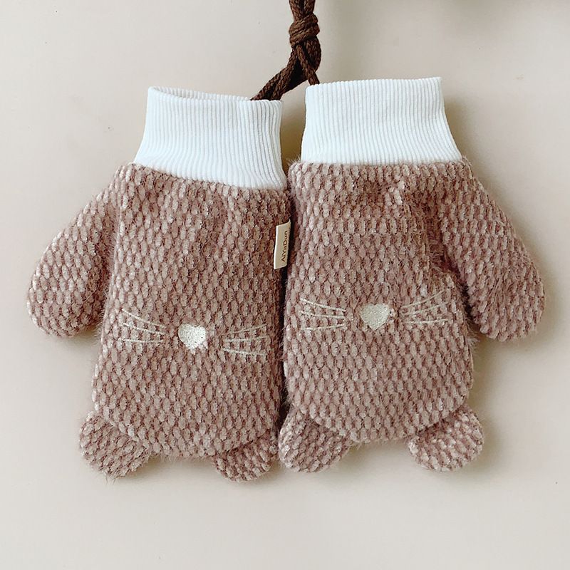 兒童刺繡包指掛脖加厚保暖手套(4-10歲淺咖）