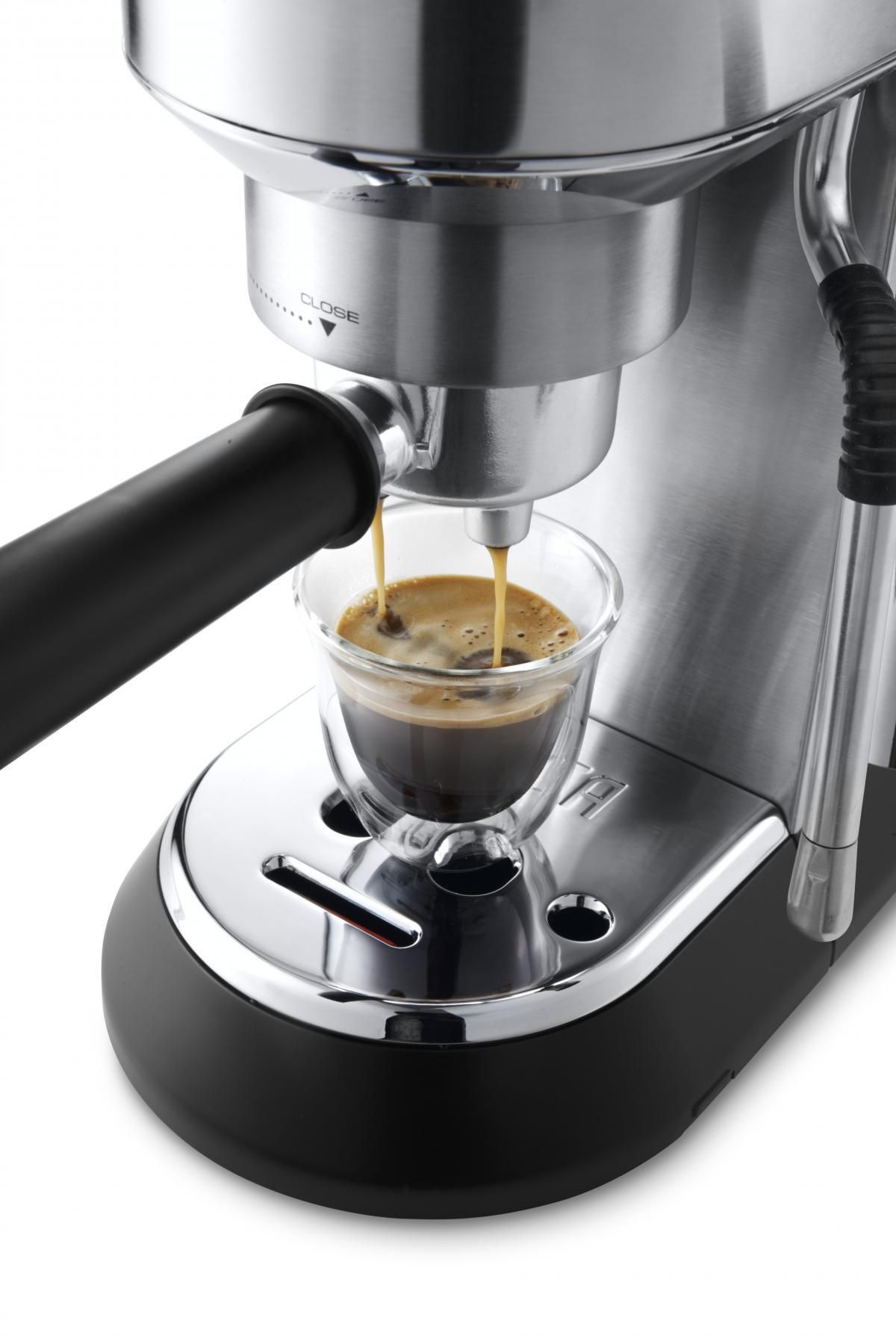 【美品・付属品多数】De’Longhi デディカEC680M＋ラテアート用ツール Amazon | EC680 Dedica エスプレッソマシーン DeLonghi社【並行