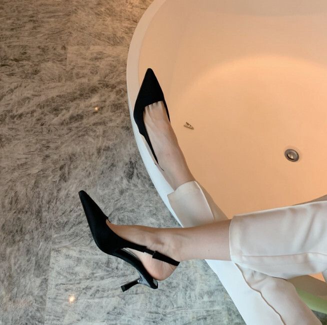 尖頭高跟鞋（168-1黑色）（35-40碼，下單後聯絡客服確認發貨尺碼）