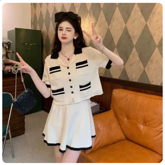 兩件套裙【杏色上衣+短裙】(尺碼 M-4XL)(下單後請聯絡客服確認發貨尺碼)#F043048265