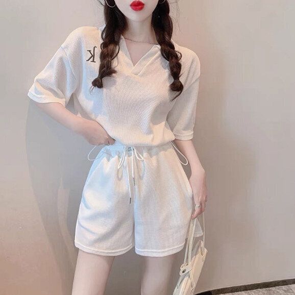 休閒運動兩件套裝（白色上衣＋白色短褲(S-XL碼)（下單後請聯絡客服確認發貨呎碼，呎碼不合歡迎更換，由於尺碼偏小請選擇大一號）