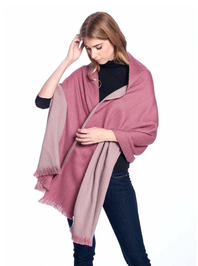 Alpaca Wrap Reversible - Renaissance Rose
