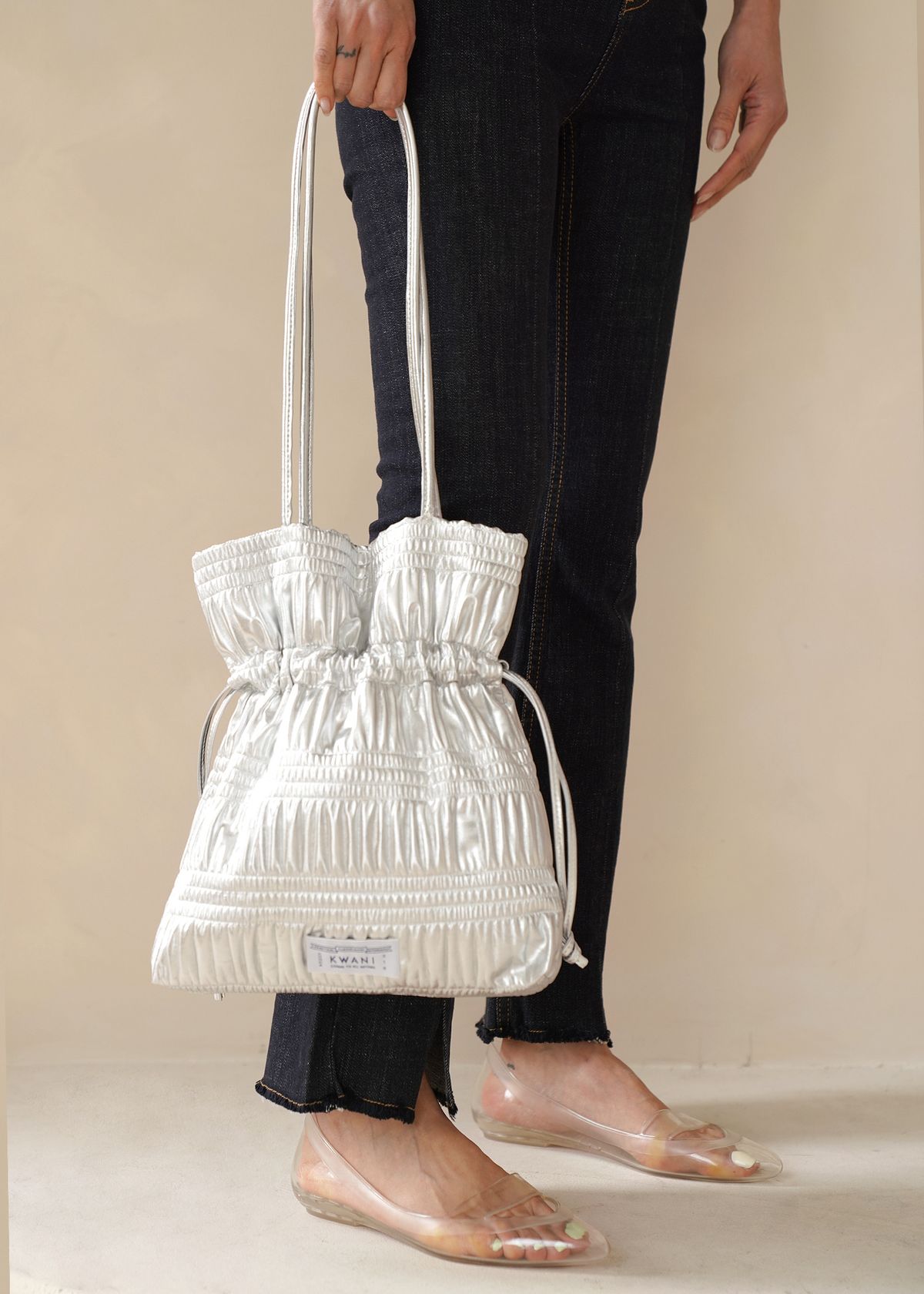 KWANI | KWANI Crinkle Shoulder Bag Silvery Silver | HKTVmall