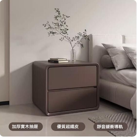 奶油風實木床頭櫃（咖啡色）（尺寸：長45x寬40x高47cm）