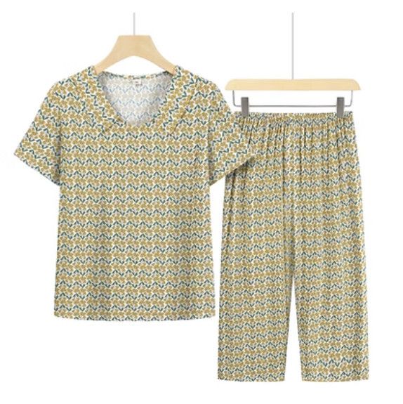 夏季中老年綿綢套裝（杏綠色貝殼）【尺碼：XL-4XL】【下單後聯絡客服確認發貨尺碼】F203013318