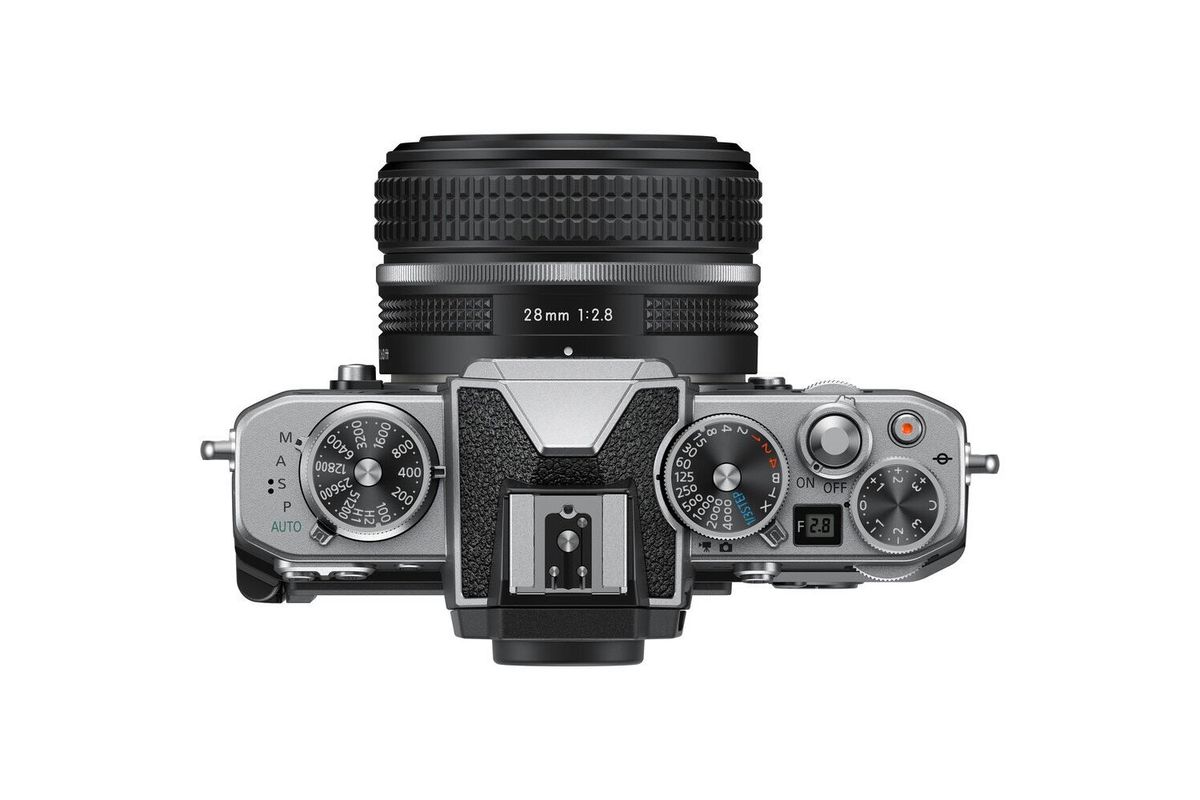 nikon z fc kit