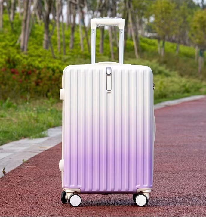 漸變色紫白 [密碼鎖] [靜音萬向輪]  行李箱  22寸