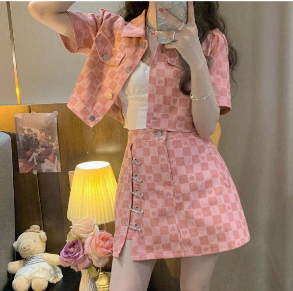 小香風短款短袖套裝【粉紅色】 (尺碼：S-XL碼) (下單後聯繫客服確認發貨尺碼)#F158027112
