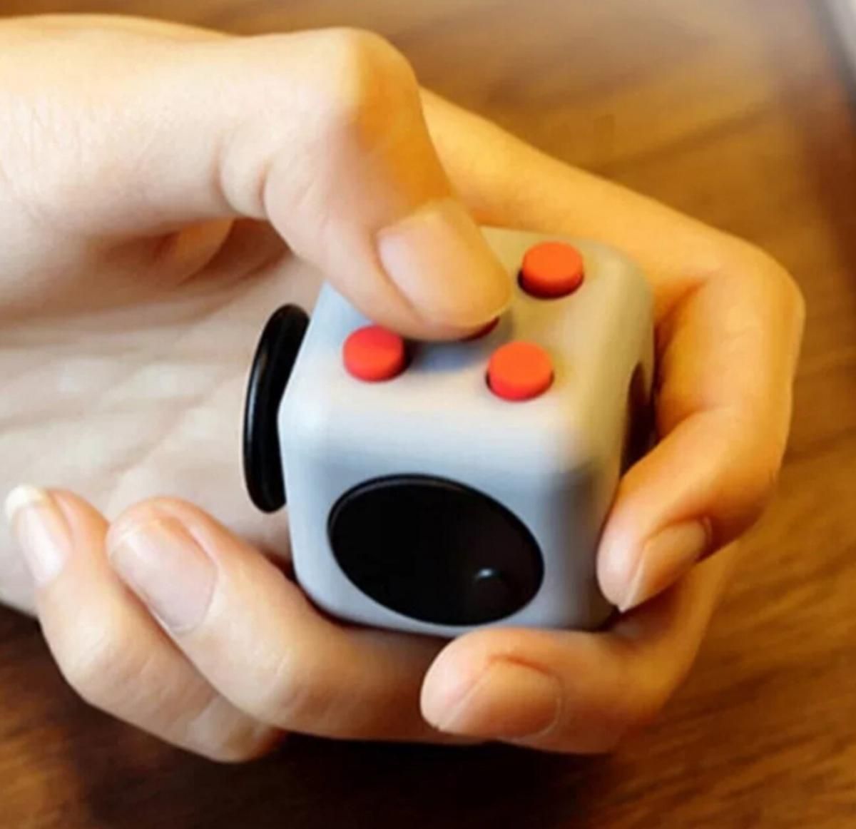 Fidget cube 減壓減少焦慮煩躁減壓魔方解壓骰子魔方塊玩具