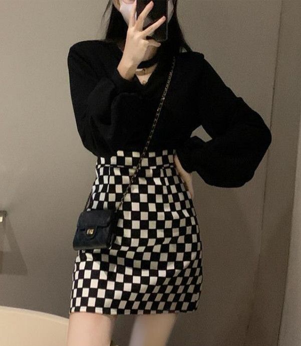 時尚套裝（黑色上衣+棋盤格短裙 S-2XL）(下單後聯絡客服確認發貨尺碼)#F224014026