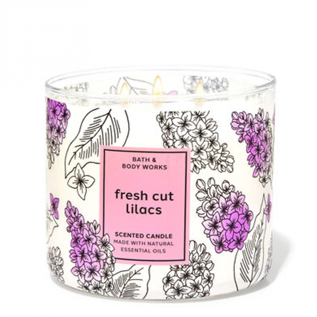 FRESH CUT LILACS 3-Wick Candle 14.5oz / 411g (Parallel Imported Goods)