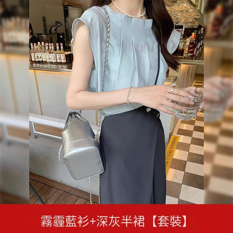 霧霾藍衫+深灰半裙【套裝】（S碼-L碼）（下單後請聯絡客服確認發貨尺碼）