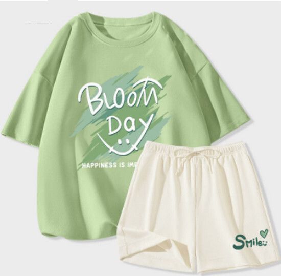 休閒運動套裝【果綠色（清新笑臉）+奶白褲】【S-2XL碼】（下單後請聯絡客服確認發貨尺碼）