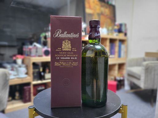 百齡壇| (80年代紫頭百靈壇)Ballantine's 17 years old scotch whisky