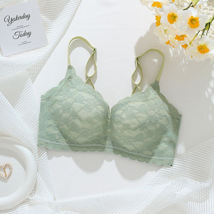 Women's lace wireless bra  / seamless bra / seamless underwear / soft tocuh basic bra  - KL268