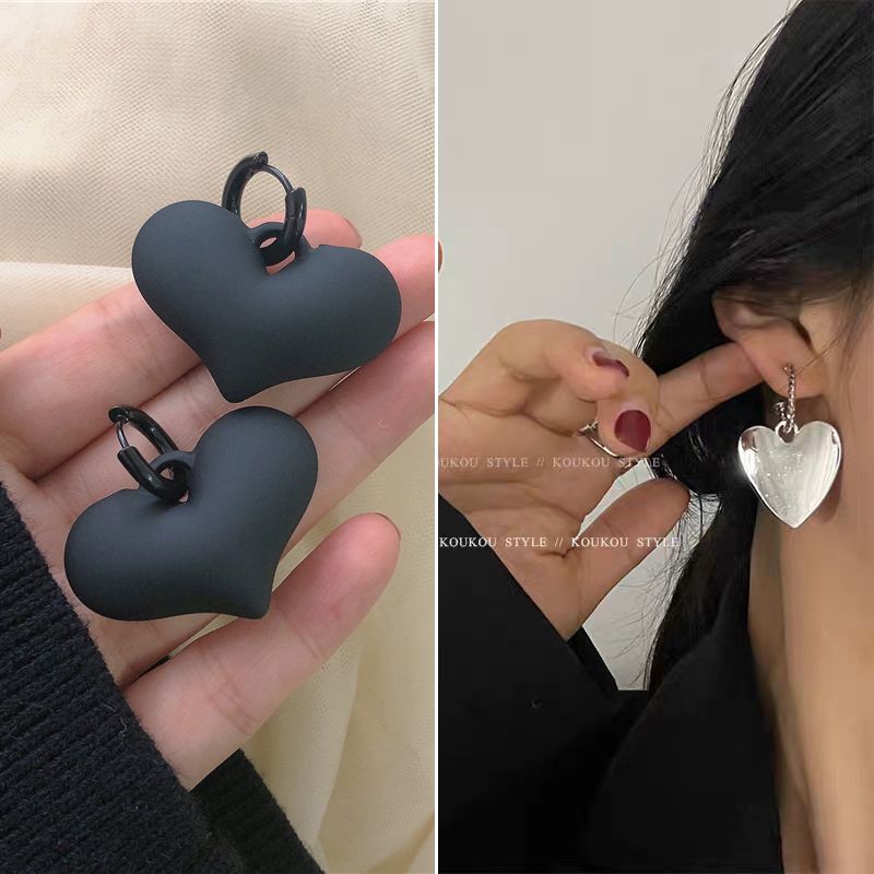 【2對裝】氣質簡約耳環 高級感耳飾(設計感黑色桃心+銀色兩戴愛心）#F001104623