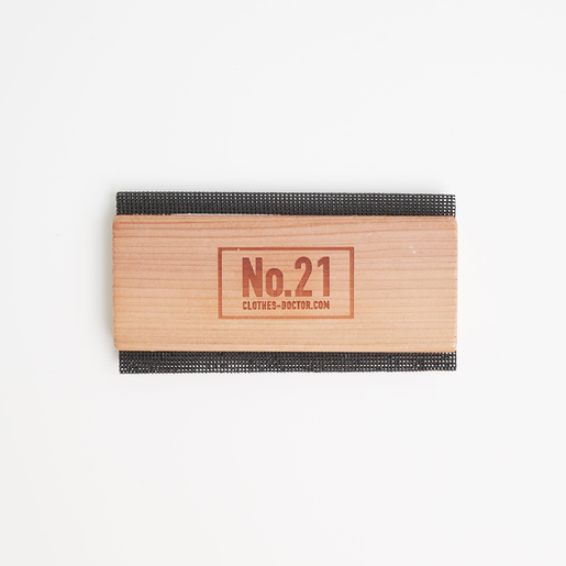 Cashmere Comb in Red Cedarwood - Clothes Doctor