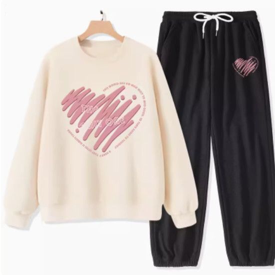 春秋款衛衣褲子兩件套【奶白色（唯一心）+黑褲】【S-XXL碼】（下單後請聯絡客服確認發貨尺碼）#K011002527
