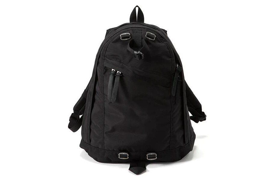 Day Pack 26L (Black) (Hidden Logo) (Parallel Import)