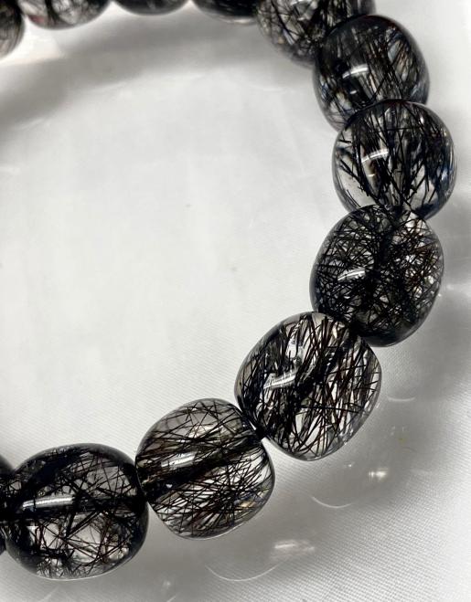 High Grade Black Rutile Quartz Bracelet 高品粗黑碧玺发晶, Women's Fashion, Jewelry  & Organisers, Bracelets on Carousell