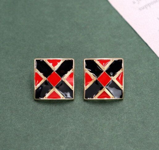 法式優雅高級感紅色耳釘(下單後請聯絡客服確認發貨款式)