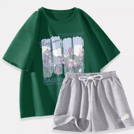 短袖t恤短褲兩件套【墨綠色（山間鳶尾）+麻灰褲】【S-XL碼】（下單後請聯絡客服確認發貨尺碼）#K011002600