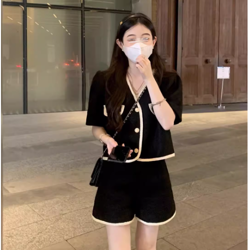 開衫短褲兩件套裝（黑色）（規格：S-XL碼）(下單後聯絡客服確認發貨尺碼) #F047050239