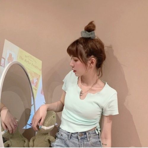 甜辣V領短款抽繩T卹(淺綠色,S-XL碼)【下單後請聯絡客服確認發貨尺碼】#F220012113