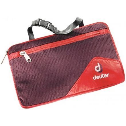 Deuter wash hotsell bag tour