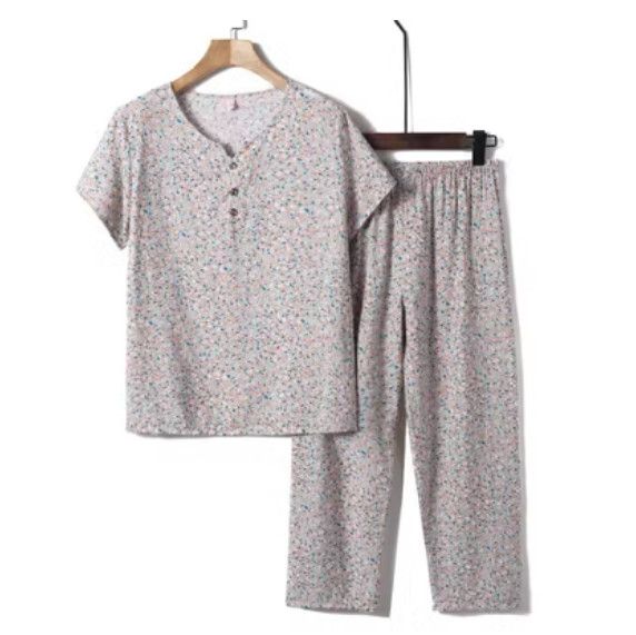 夏季中老年綿綢套裝（駝綠小碎花）【尺碼：XL-4XL】【下單後聯絡客服確認發貨尺碼】F203013059