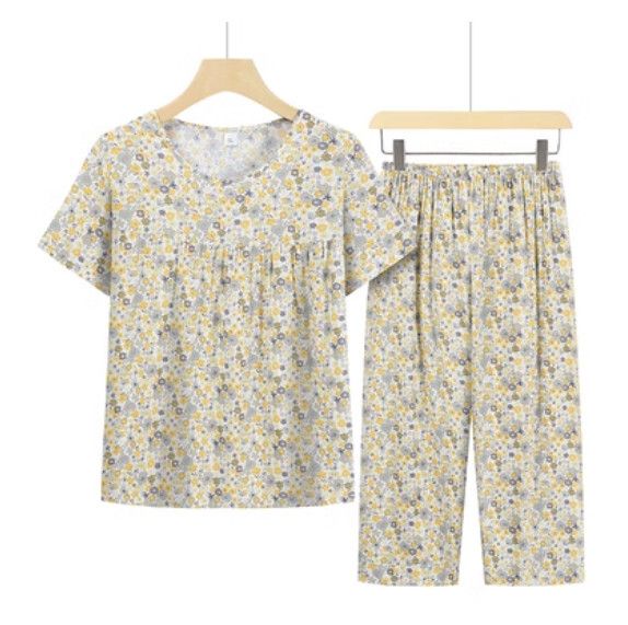 夏季中老年綿綢套裝（米黃小百花）【尺碼：XL-4XL】【下單後聯絡客服確認發貨尺碼】F203013247