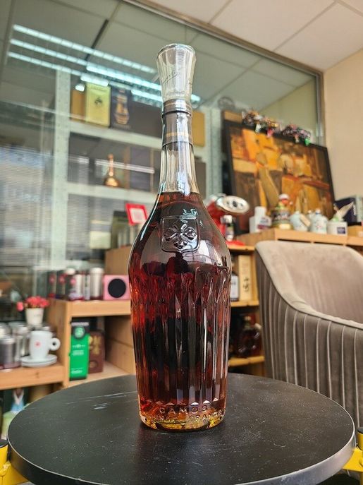 金花| 80年代Camus XO cognac 700ml 43% | HKTVmall 香港最大網購平台