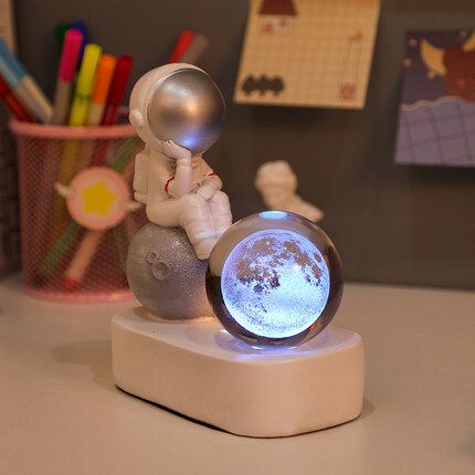 Astronaut Crystal Ball Light (Moon) KP002｜Table Light｜Space｜Decoration Light｜Galaxy｜Night Light｜Lamp